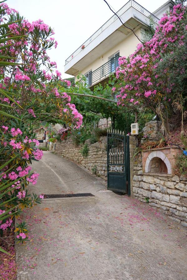 Guesthouse Panorama Nivice Sarandë Eksteriør bilde