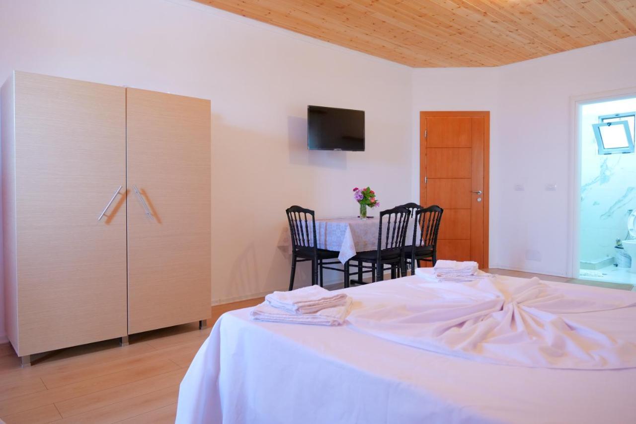 Guesthouse Panorama Nivice Sarandë Eksteriør bilde